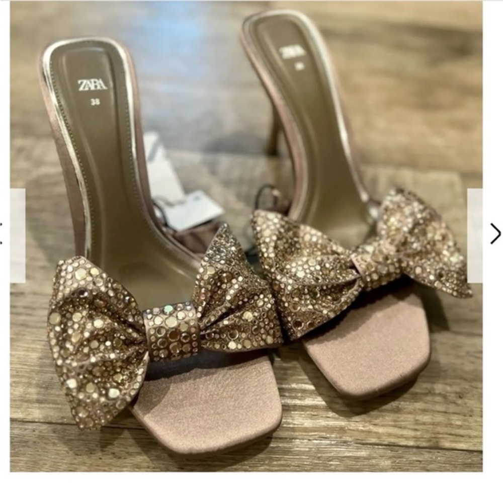 Zara Women's Gold Bow Heeled Sandals